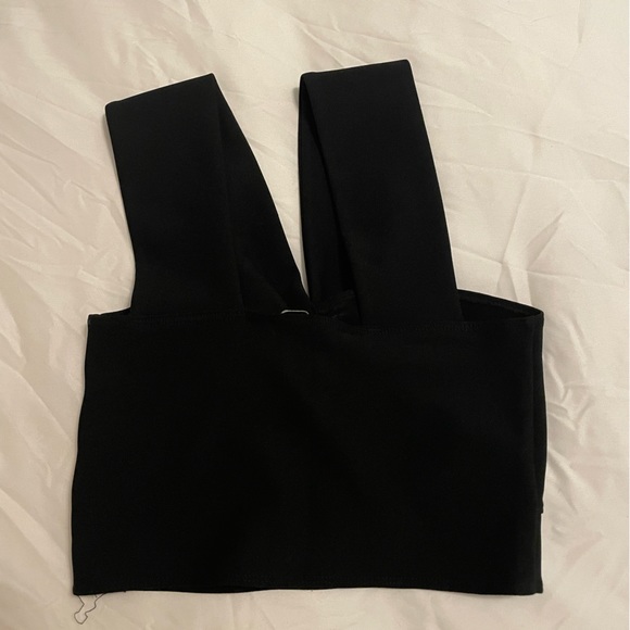 Abercrombie & Fitch black top, size XS - Picture 3 of 3
